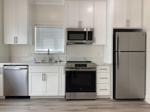 1402 Mcallister Ave, Sacramento, CA, 95822-3419 | Card Image