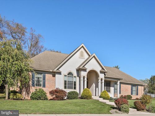2711 Rosebay Dr, YORK, PA, 17408-4068 | Card Image