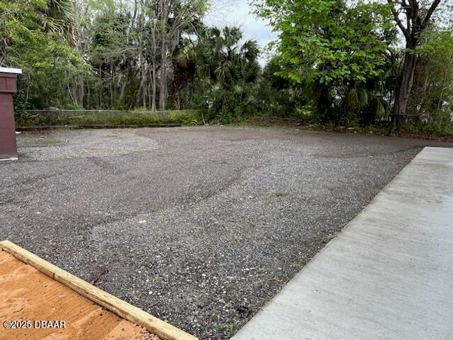303 N Janice Ln, House other with 3 bedrooms, 2 bathrooms and null parking in Ormond Beach FL | Image 11