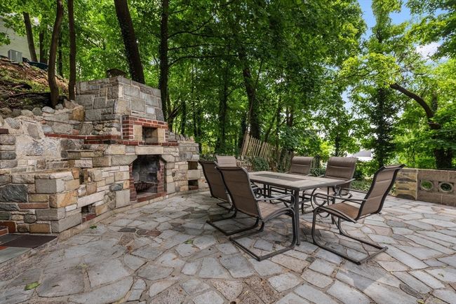 1 - 136 Academy Hill Rd, Condo with 2 bedrooms, 1 bathrooms and 1 parking in Boston MA | Image 16