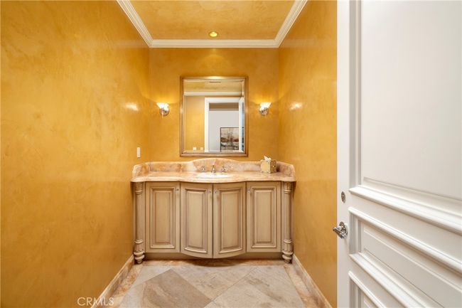 2258 Channel Rd, House other with 7 bedrooms, 9 bathrooms and 3 parking in Newport Beach CA | Image 46