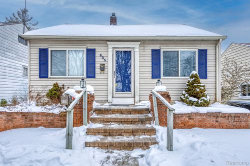 635 E Tennyson Ave, Pontiac, MI, 48340-2959 | Card Image