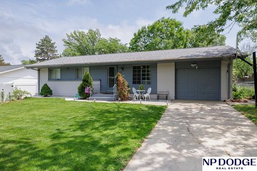 4730 Tipperary Trl, Lincoln, NE, 68512-1442 | Card Image