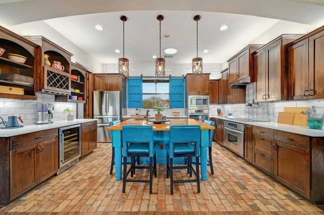 169 Silverado Dr, House other with 4 bedrooms, 3 bathrooms and 6 parking in Georgetown TX | Image 11