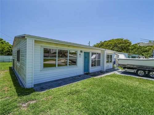 1450 5th Ave, Vero Beach, FL, 32960-5822 | Card Image