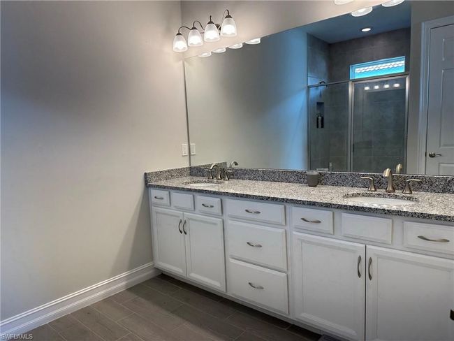 3400 Curry Palm Ln, House other with 4 bedrooms, 2 bathrooms and null parking in Fort Myers FL | Image 7