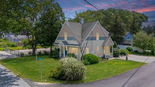 6 North Rd, Mattapoisett, MA, 02739-2420 | Card Image