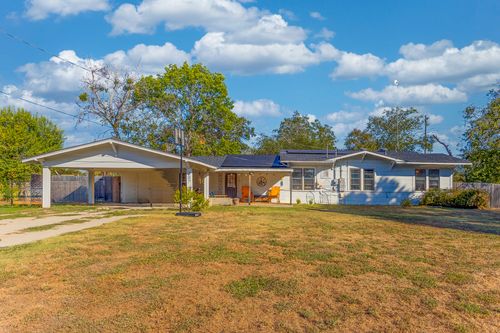 207 E Wilson Ave, Whitney, TX, 76692-2381 | Card Image