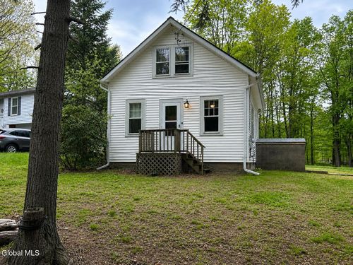 148 Elliot Rd, East Greenbush, NY, 12061-3835 | Card Image