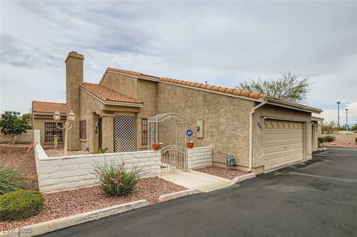 251 N Cimarron Rd, Las Vegas, NV, 89145-3918 | Card Image