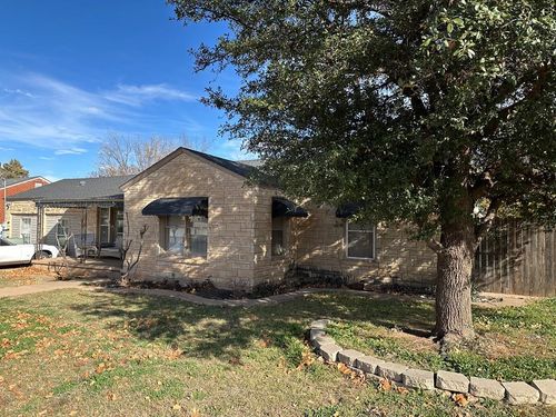 2812 Avenue V, Snyder, TX, 79549-4028 | Card Image