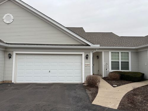 14065 Moraine Hills Dr, Huntley, IL, 60142-7899 | Card Image