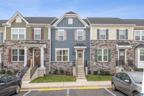 1946 Lois Ln, CHARLOTTESVILLE, VA, 22911 | Card Image