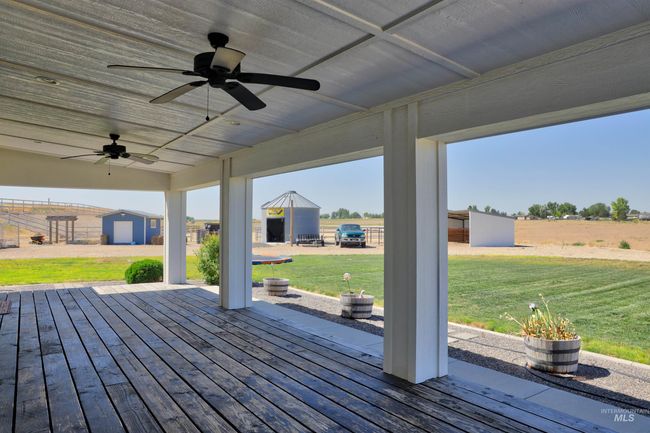 29492 Farmway Rd, House other with 4 bedrooms, 2 bathrooms and 5 parking in Caldwell ID | Image 7