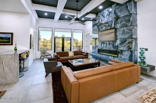 5100 E Calle Brillante, Tucson, AZ, 85718-1800 | Card Image
