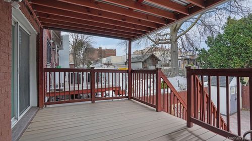 2524 Radcliff Avenue, New York, NY, 10469 | Card Image