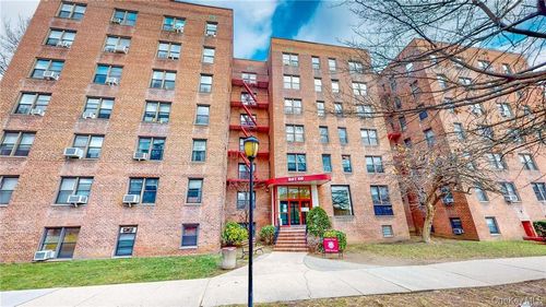 5b-150-29 72nd Road, New York, NY, 11367 | Card Image
