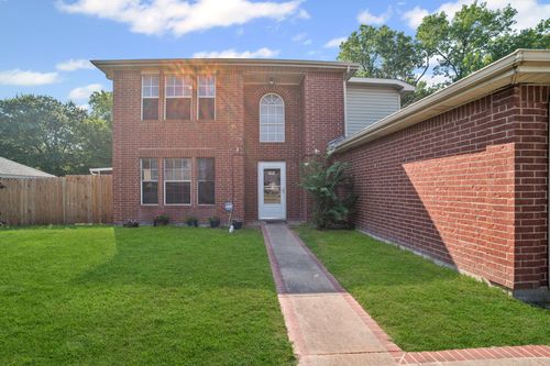 1016 Meadowbrooke Dr, Cedar Hill, TX, 75104-3262 | Card Image
