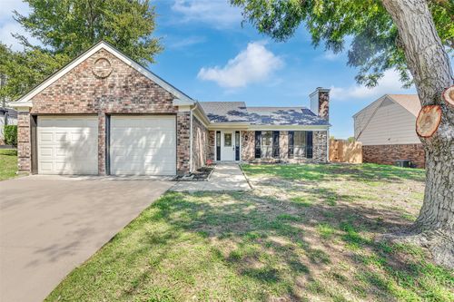 4629 Amherst Ln, Grand Prairie, TX, 75052-4025 | Card Image