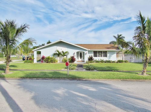 350 Lynn Ave, Satellite Beach, FL, 32937-3423 | Card Image