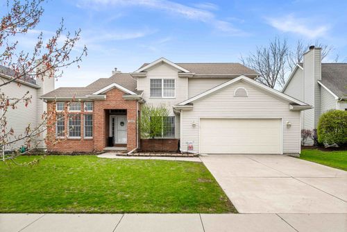 3509 Castlemain Dr, Bloomington, IL, 61704-4831 | Card Image