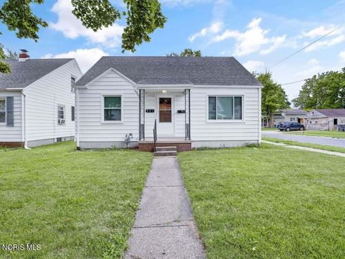 921 Eleanor Ave, Toledo, OH, 43612-2358 | Card Image