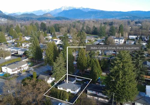 3684 Cedar Dr, Port Coquitlam, BC, V3B3C9 | Card Image