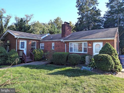 3215 Apex Cir, FALLS CHURCH, VA, 22044-2635 | Card Image
