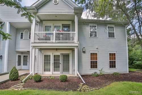 h-2775 N Forest Rd, Amherst, NY, 14068-1534 | Card Image