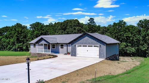 116 Meadowwood Rd, Newport, TN, 37821-6070 | Card Image