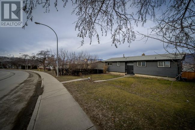 492 Grandview Terr, House other with 3 bedrooms, 3 bathrooms and 3 parking in Kamloops BC | Image 29