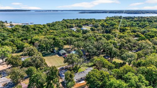 383 Pawnee Dr, Gordonville, TX, 76245-5300 | Card Image