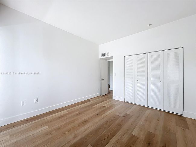 APT-126 - 3731 N Country Club Dr, Condo with 2 bedrooms, 2 bathrooms and null parking in Aventura FL | Image 18