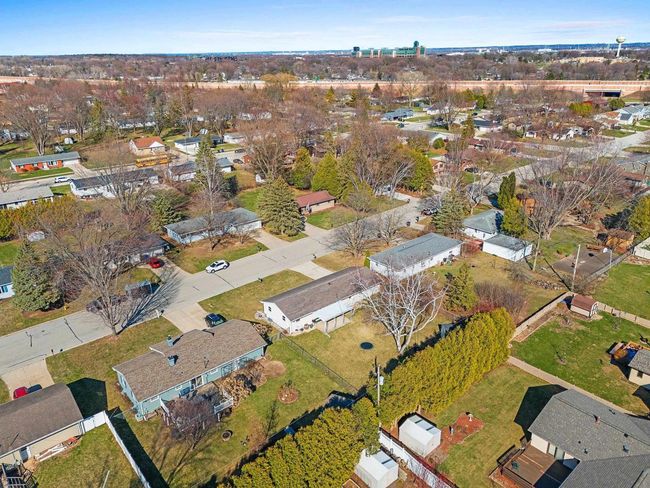 1371 View Lane, House other with 3 bedrooms, 2 bathrooms and null parking in Ashwaubenon WI | Image 40
