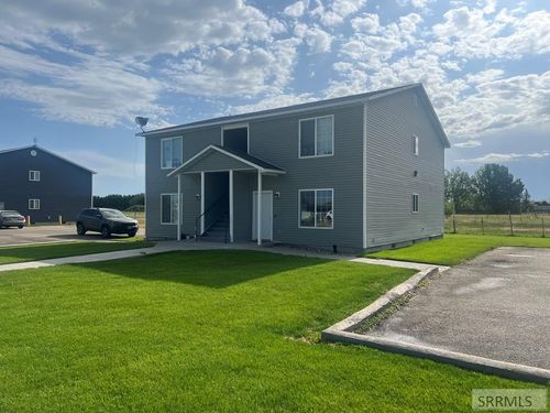 955 Eve Dr, Idaho Falls, ID, 83401-3984 | Card Image