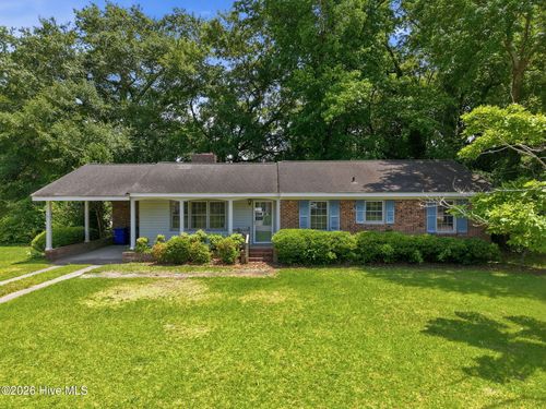 101 Heritage St, Greenville, NC, 27858-6730 | Card Image