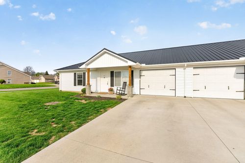 1611 Wright St, Bellefontaine, OH, 43311-1559 | Card Image