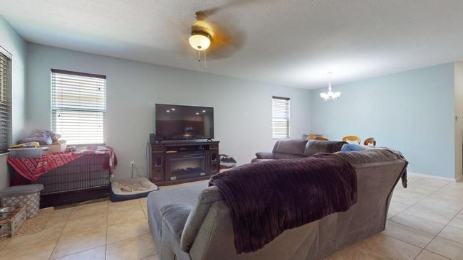 138 Port Royal Ct, House other with 4 bedrooms, 2 bathrooms and null parking in Sebastian FL | Image 5