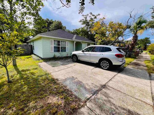 15 N F St, Pensacola, FL, 32502-3709 | Card Image