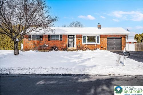 621 Arndt Rd, Forks Twp, PA, 18040-1009 | Card Image