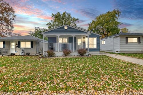 4428 Bedford St, Dearborn Heights, MI, 48125-3308 | Card Image