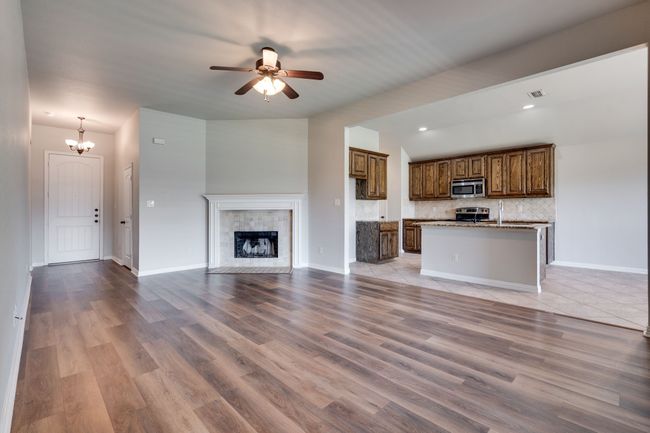 218 Windmill Dr, House other with 3 bedrooms, 2 bathrooms and null parking in Justin TX | Image 9