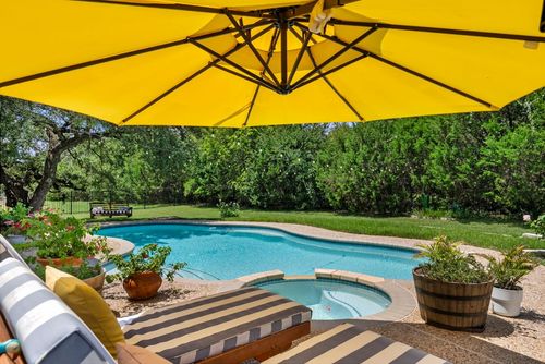 228 Summer Wood Ct, Georgetown, TX, 78628-6890 | Card Image