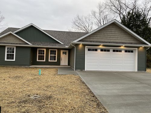 307 Schneider St, Carterville, IL, 62918-1218 | Card Image