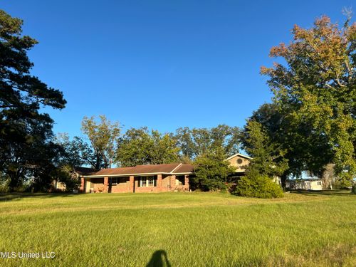 2066 S 569 Highway, Liberty, MS, 39645 | Card Image