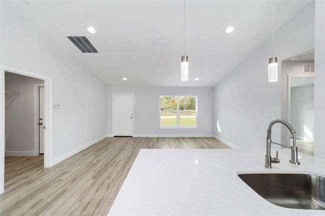 13568 Sw 109 Th Ln, House other with 3 bedrooms, 2 bathrooms and null parking in Dunnellon FL | Image 20