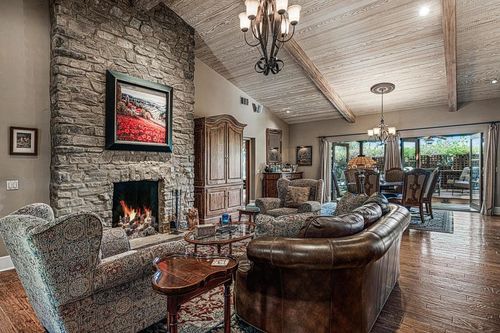 358 Villaggio E, Palm Springs, CA, 92262-6396 | Card Image