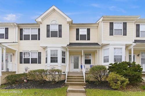 37 Hadley Dr, Robbinsville, NJ, 08691-4004 | Card Image