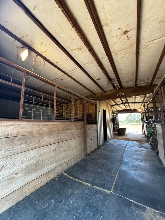 447 W Fm 1606, House other with 3 bedrooms, 2 bathrooms and 2 parking in Ira TX | Image 42