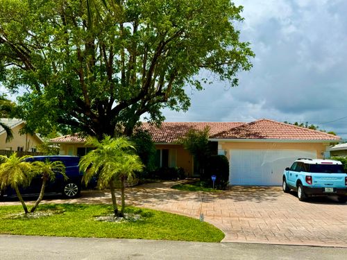 5805 Ne 21st Ave, Fort Lauderdale, FL, 33308-2433 | Card Image